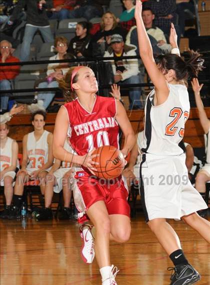 Thumbnail 3 in Centralia vs. Mt. Vernon photogallery.