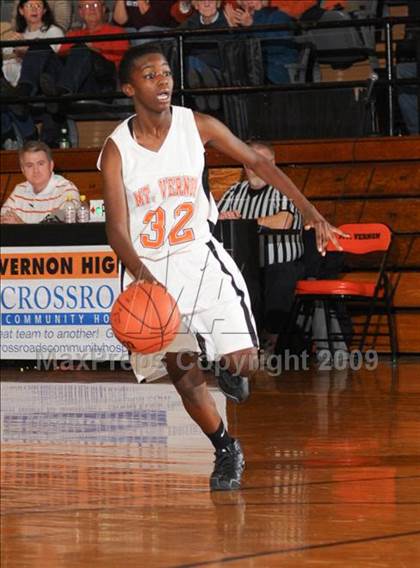 Thumbnail 2 in Centralia vs. Mt. Vernon photogallery.