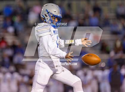 Thumbnail 1 in Mishawaka Marian @ Penn photogallery.