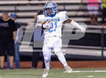 Thumbnail 3 in Mishawaka Marian @ Penn photogallery.