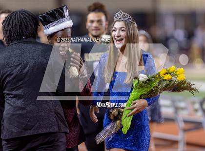 Thumbnail 2 in Mishawaka Marian @ Penn photogallery.