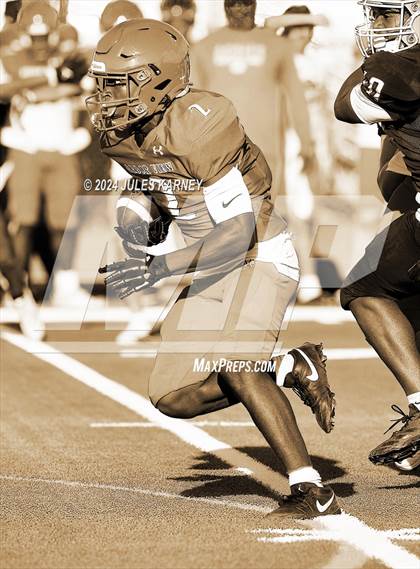 Thumbnail 1 in Arbor View vs Faith Lutheran (Scrimmage II) photogallery.