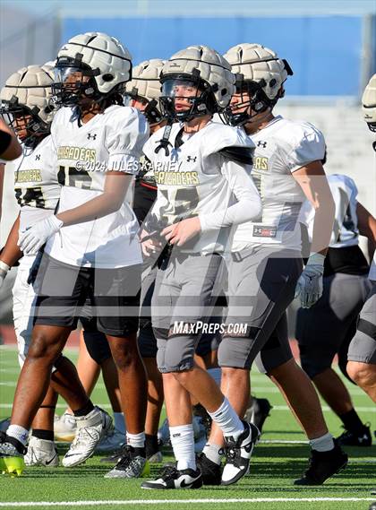 Thumbnail 1 in Arbor View vs Faith Lutheran (Scrimmage II) photogallery.