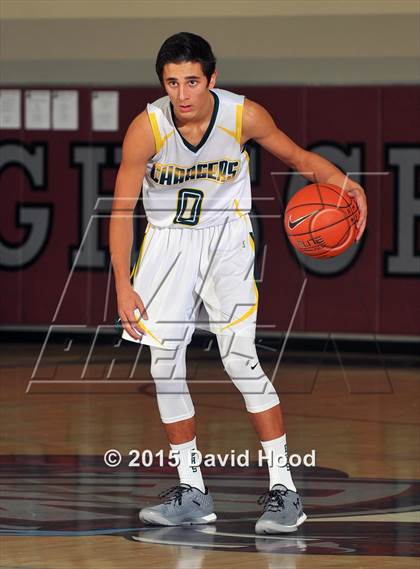 Thumbnail 1 in Villa Park vs. Edison (MaxPreps Holiday Classic) photogallery.