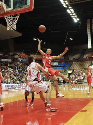 Thumbnail 3 in Kerman vs. Hanford (CIF CS D3 Final) photogallery.