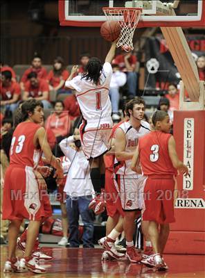 Thumbnail 1 in Kerman vs. Hanford (CIF CS D3 Final) photogallery.