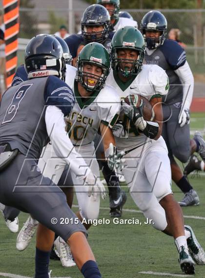 Thumbnail 2 in Tracy Bulldogs @ Freedom Falcons  photogallery.
