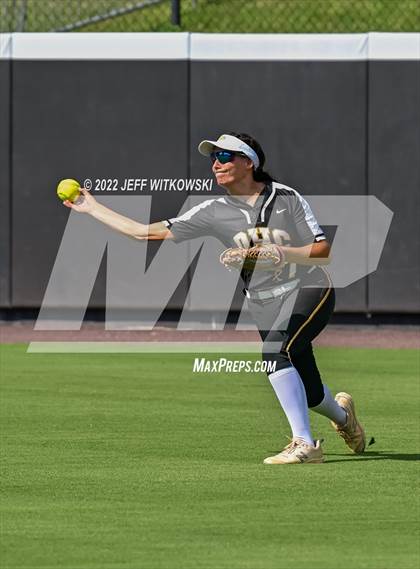 Thumbnail 3 in East Forsyth vs D.H. Conley (NCHSAA 4A Final Game 3)  photogallery.