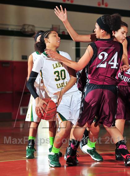 Thumbnail 2 in Granite Hills vs. Eisenhower (Lady Bears Holiday Classic) photogallery.