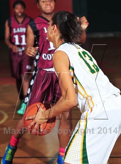 Thumbnail 1 in Granite Hills vs. Eisenhower (Lady Bears Holiday Classic) photogallery.