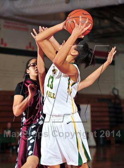 Thumbnail 2 in Granite Hills vs. Eisenhower (Lady Bears Holiday Classic) photogallery.