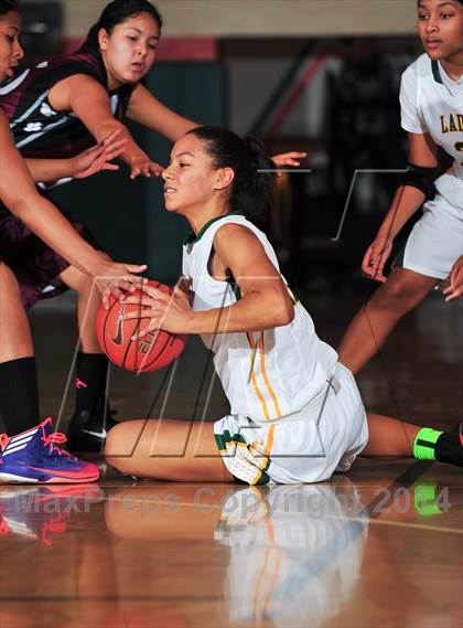 Thumbnail 2 in Granite Hills vs. Eisenhower (Lady Bears Holiday Classic) photogallery.