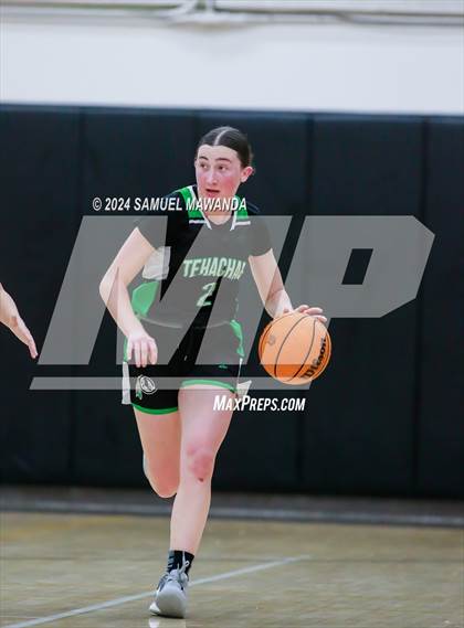 Thumbnail 1 in Tehachapi @ Harvard-Westlake (CIF State D11 1st Round) photogallery.