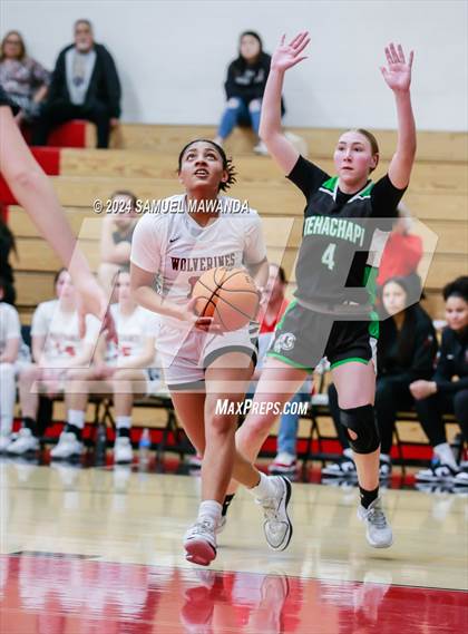 Thumbnail 1 in Tehachapi @ Harvard-Westlake (CIF State D11 1st Round) photogallery.