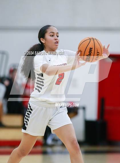 Thumbnail 2 in Tehachapi @ Harvard-Westlake (CIF State D11 1st Round) photogallery.