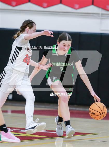 Thumbnail 3 in Tehachapi @ Harvard-Westlake (CIF State D11 1st Round) photogallery.