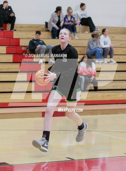 Thumbnail 2 in Tehachapi @ Harvard-Westlake (CIF State D11 1st Round) photogallery.