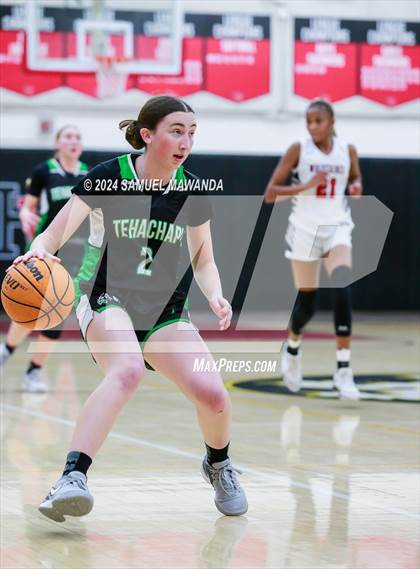Thumbnail 1 in Tehachapi @ Harvard-Westlake (CIF State D11 1st Round) photogallery.