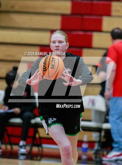 Thumbnail 2 in Tehachapi @ Harvard-Westlake (CIF State D11 1st Round) photogallery.