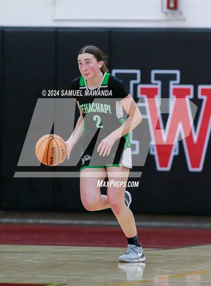 Thumbnail 3 in Tehachapi @ Harvard-Westlake (CIF State D11 1st Round) photogallery.