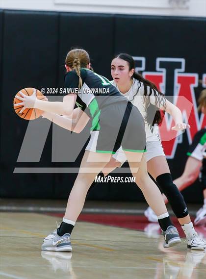 Thumbnail 2 in Tehachapi @ Harvard-Westlake (CIF State D11 1st Round) photogallery.