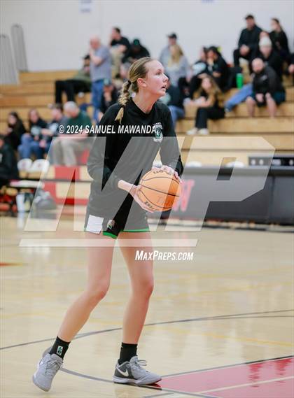 Thumbnail 2 in Tehachapi @ Harvard-Westlake (CIF State D11 1st Round) photogallery.