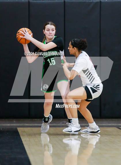 Thumbnail 1 in Tehachapi @ Harvard-Westlake (CIF State D11 1st Round) photogallery.