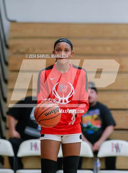 Thumbnail 3 in Tehachapi @ Harvard-Westlake (CIF State D11 1st Round) photogallery.