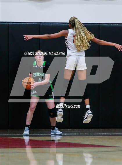 Thumbnail 1 in Tehachapi @ Harvard-Westlake (CIF State D11 1st Round) photogallery.