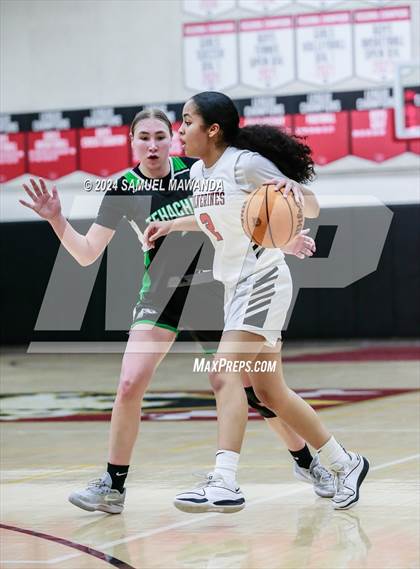 Thumbnail 2 in Tehachapi @ Harvard-Westlake (CIF State D11 1st Round) photogallery.