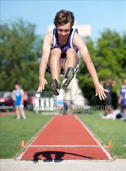 Thumbnail 2 in St. John's Tri-School Meet photogallery.