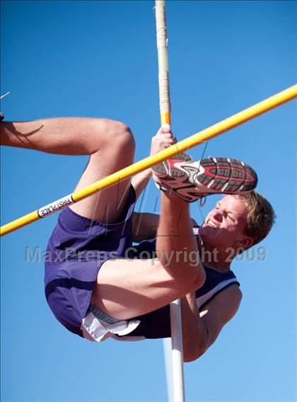 Thumbnail 2 in St. John's Tri-School Meet photogallery.