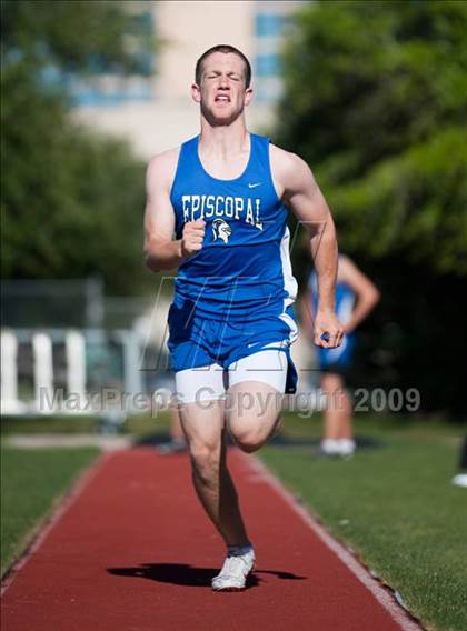 Thumbnail 2 in St. John's Tri-School Meet photogallery.