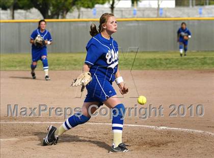 Thumbnail 1 in Clovis vs. Centennial photogallery.
