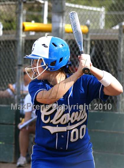 Thumbnail 3 in Clovis vs. Centennial photogallery.