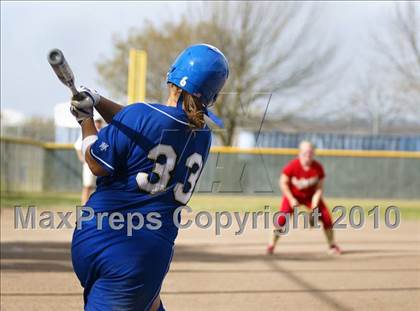 Thumbnail 3 in Clovis vs. Centennial photogallery.