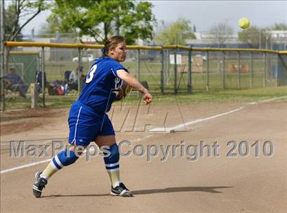 Thumbnail 3 in Clovis vs. Centennial photogallery.