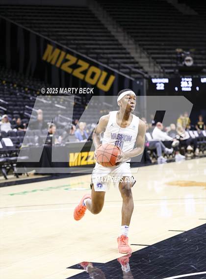 Thumbnail 3 in Little Rock-Central vs Vashon (Norm Stewart Classic) photogallery.