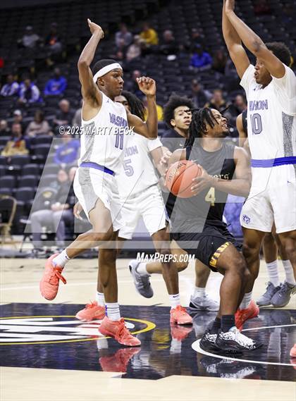 Thumbnail 3 in Little Rock-Central vs Vashon (Norm Stewart Classic) photogallery.