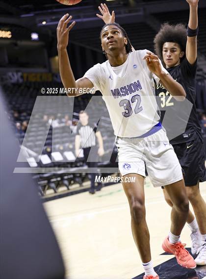 Thumbnail 1 in Little Rock-Central vs Vashon (Norm Stewart Classic) photogallery.