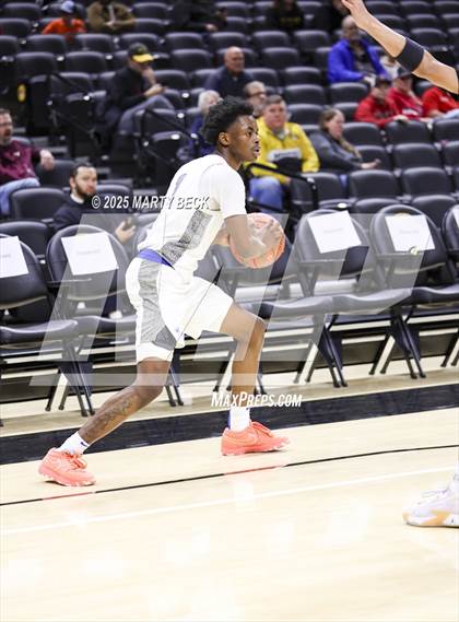 Thumbnail 3 in Little Rock-Central vs Vashon (Norm Stewart Classic) photogallery.