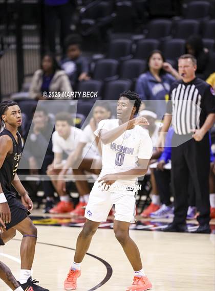 Thumbnail 1 in Little Rock-Central vs Vashon (Norm Stewart Classic) photogallery.