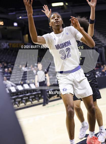 Thumbnail 3 in Little Rock-Central vs Vashon (Norm Stewart Classic) photogallery.