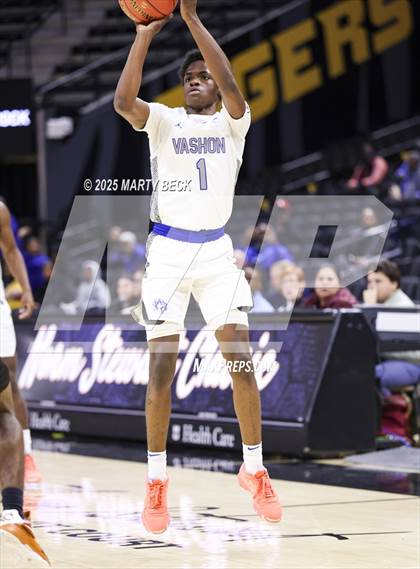 Thumbnail 3 in Little Rock-Central vs Vashon (Norm Stewart Classic) photogallery.