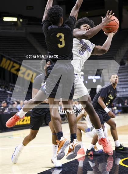 Thumbnail 1 in Little Rock-Central vs Vashon (Norm Stewart Classic) photogallery.