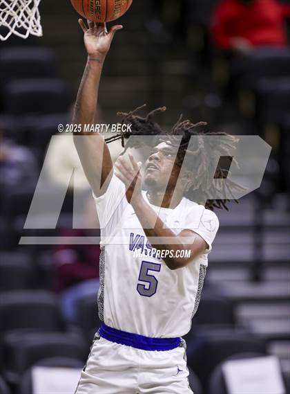 Thumbnail 3 in Little Rock-Central vs Vashon (Norm Stewart Classic) photogallery.