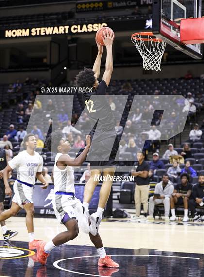 Thumbnail 3 in Little Rock-Central vs Vashon (Norm Stewart Classic) photogallery.