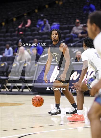 Thumbnail 3 in Little Rock-Central vs Vashon (Norm Stewart Classic) photogallery.
