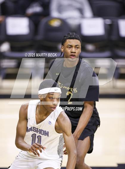 Thumbnail 1 in Little Rock-Central vs Vashon (Norm Stewart Classic) photogallery.