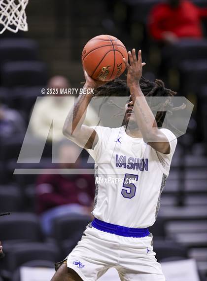 Thumbnail 1 in Little Rock-Central vs Vashon (Norm Stewart Classic) photogallery.